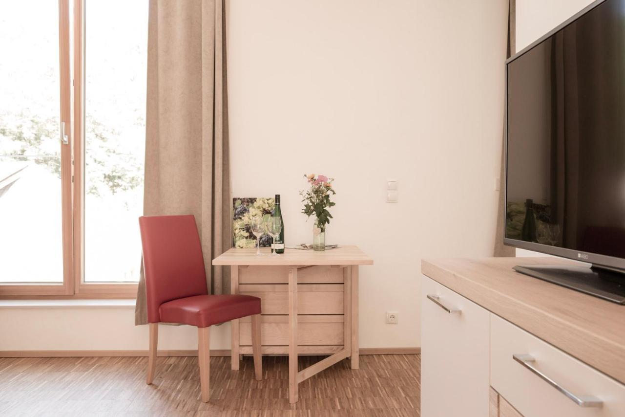 Ferienwohnung Am Weingut Eisenbock Strass  Bagian luar foto