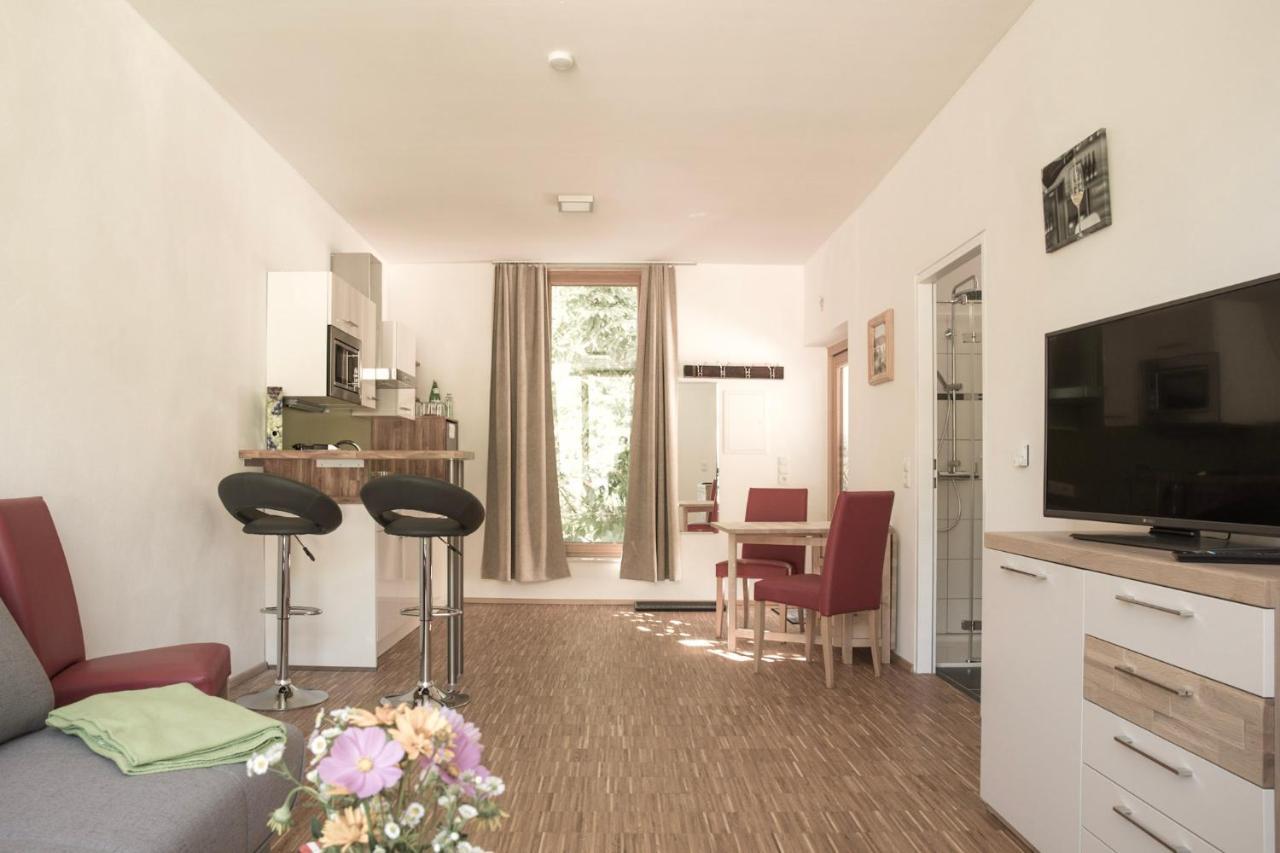 Ferienwohnung Am Weingut Eisenbock Strass  Bagian luar foto