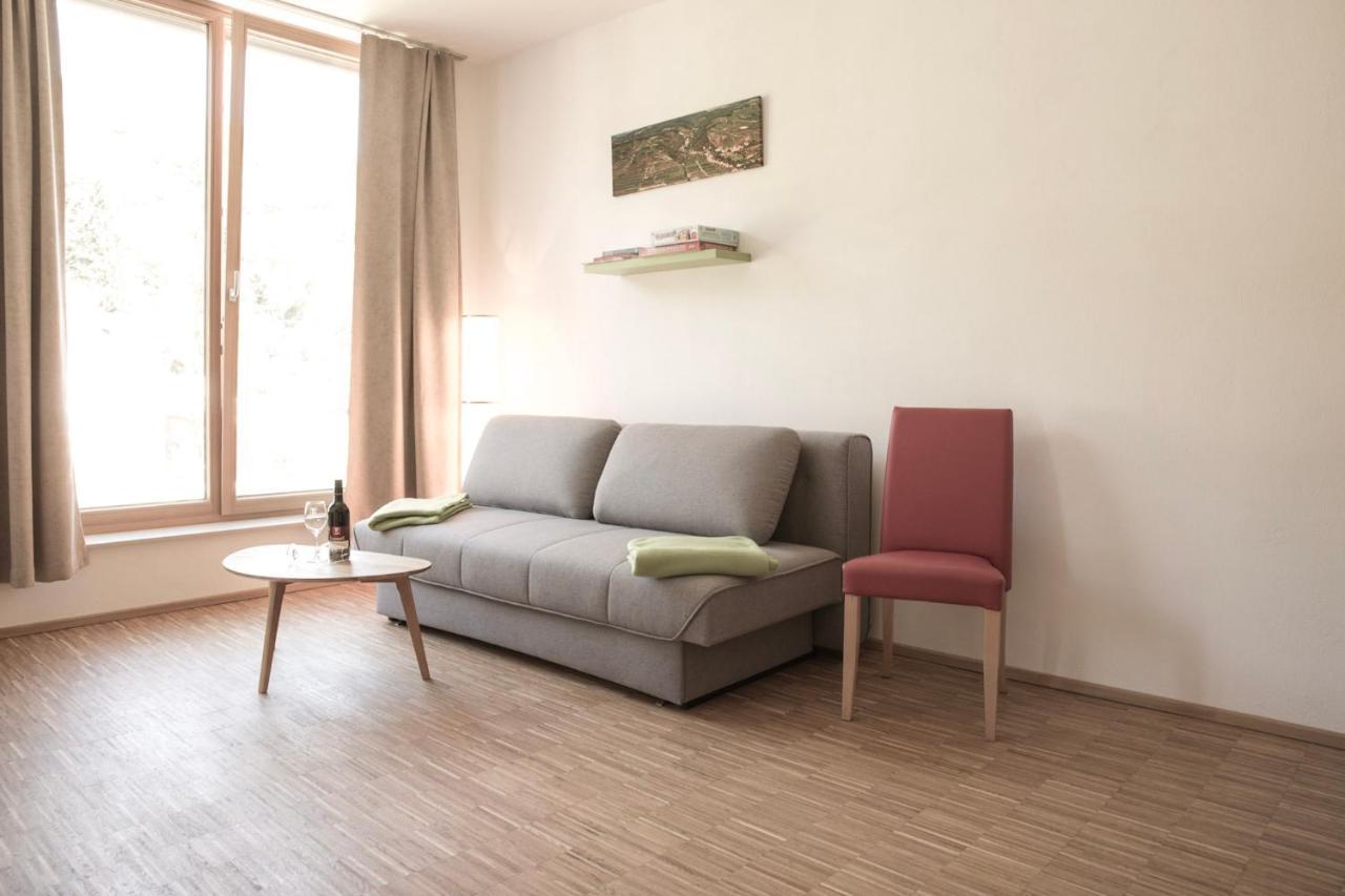 Ferienwohnung Am Weingut Eisenbock Strass  Bagian luar foto